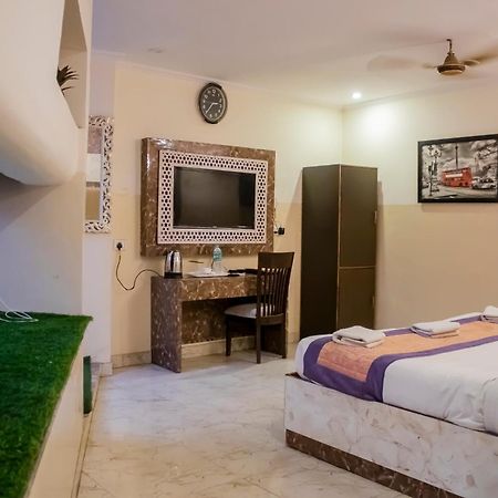 Hotel Airport City Near Delhi International Airport New Delhi Buitenkant foto