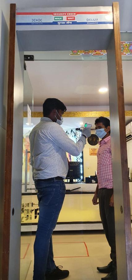 Hotel Airport City Near Delhi International Airport New Delhi Buitenkant foto
