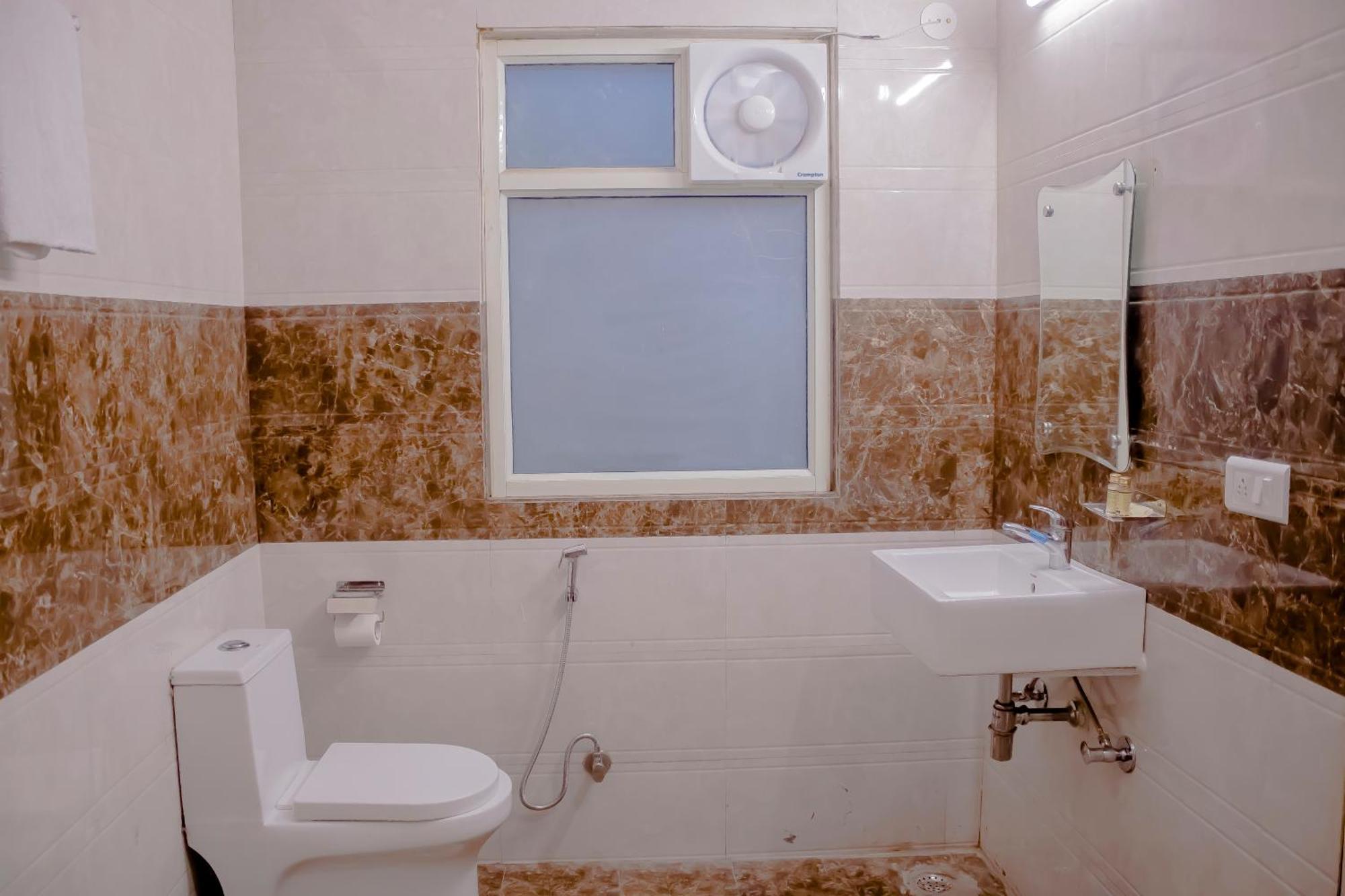 Hotel Airport City Near Delhi International Airport New Delhi Buitenkant foto