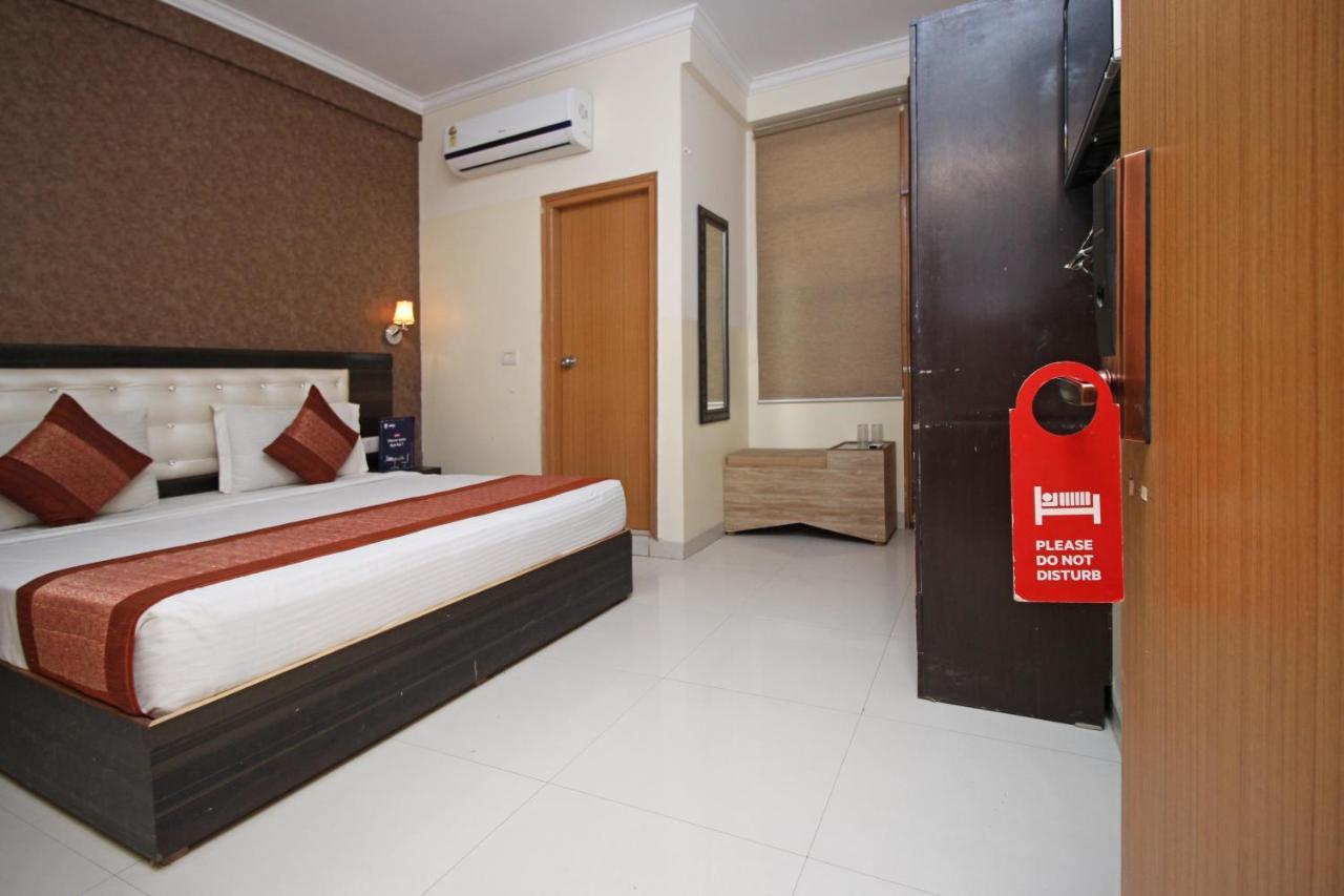 Hotel Airport City Near Delhi International Airport New Delhi Buitenkant foto