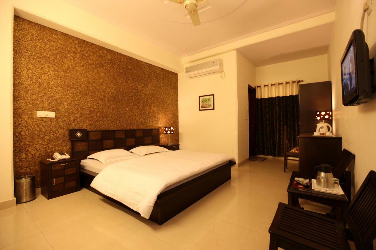Hotel Airport City Near Delhi International Airport New Delhi Buitenkant foto